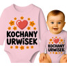 różowy