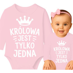 różowy