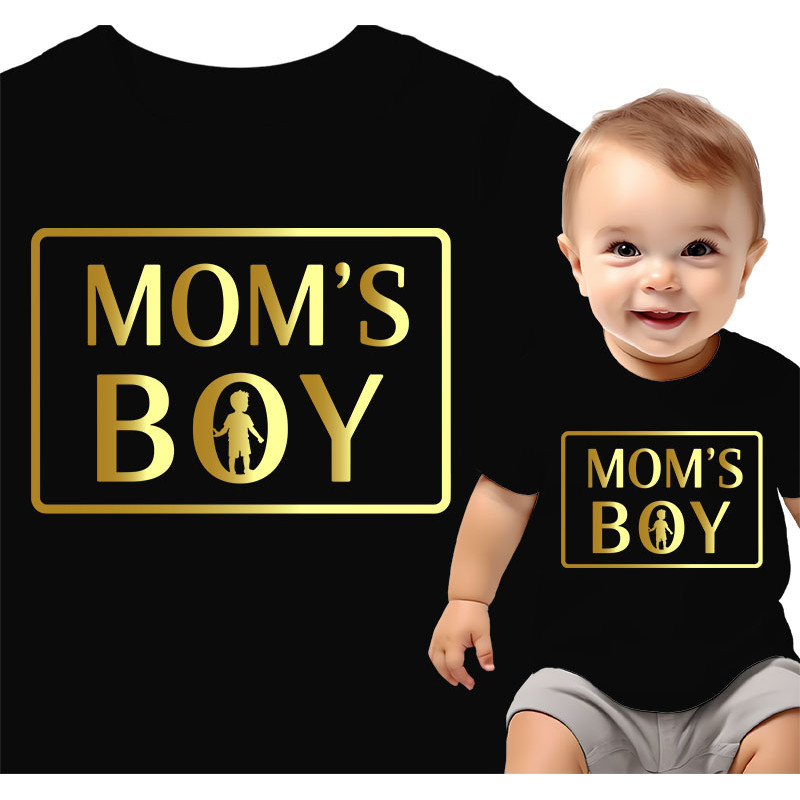 Koszulka dla dzieci 0-2 lata 'Mom's Boy'
