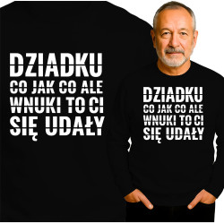 czarny